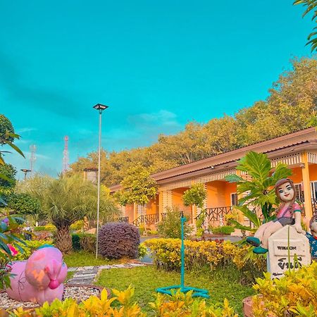 Baan Suan Mee Tang Chanthaburi Exterior foto