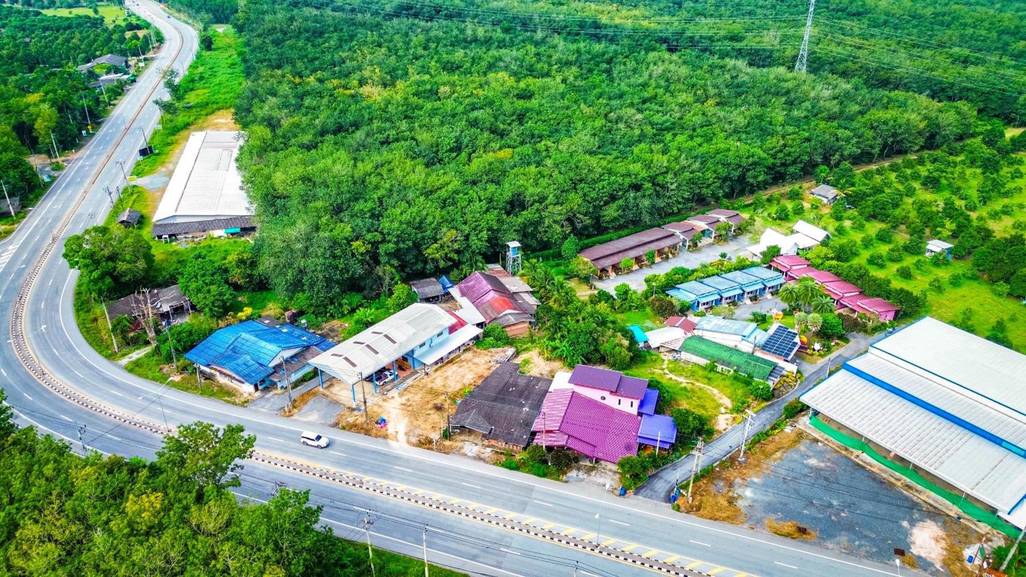 Baan Suan Mee Tang Chanthaburi Exterior foto