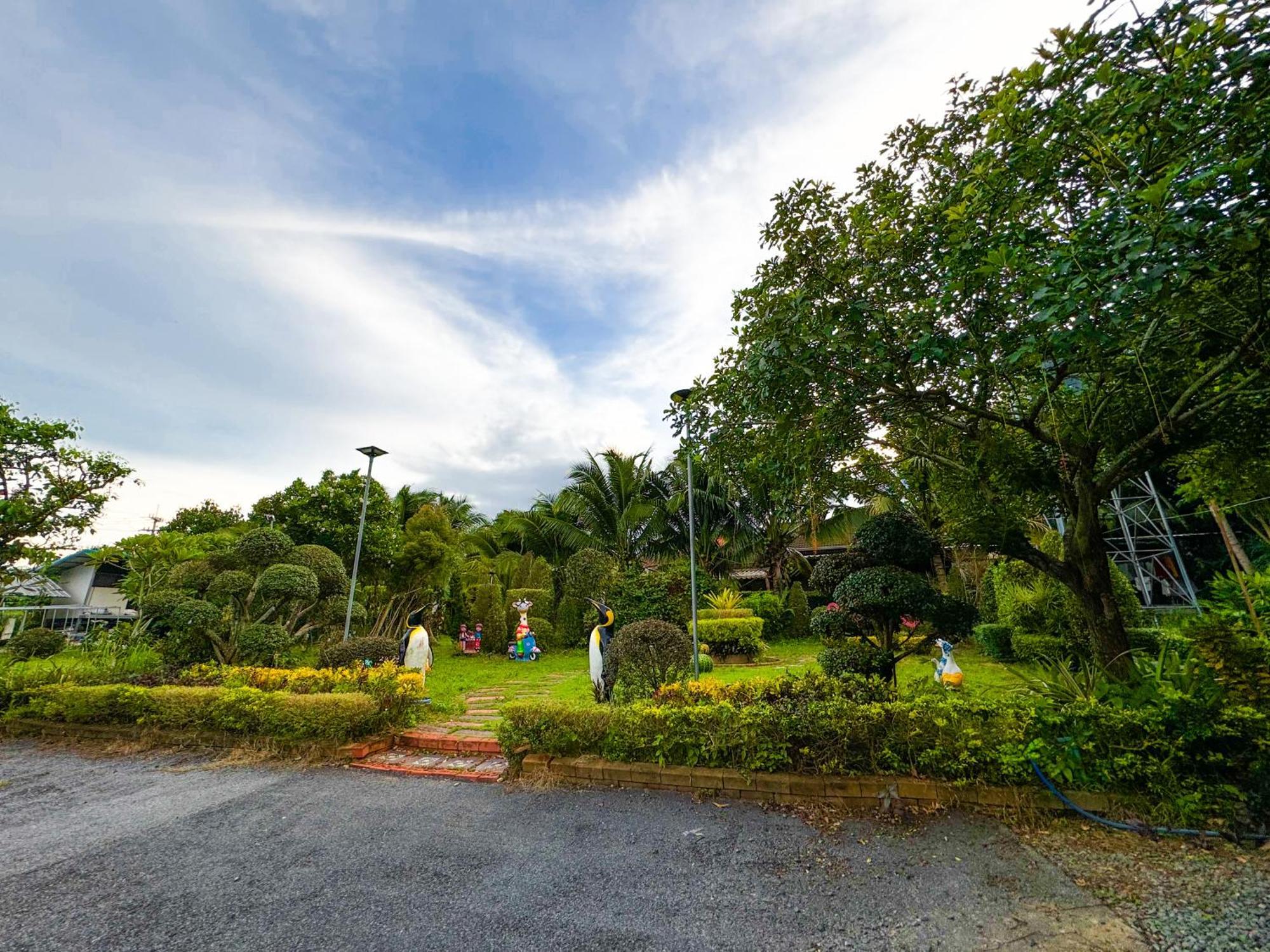 Baan Suan Mee Tang Chanthaburi Exterior foto